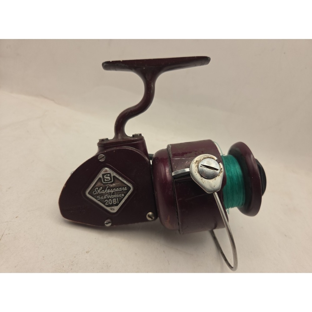 Vintage Shakespeare Sea Wonder 2081 Open Face Spinning Reel Fishing Purple Good